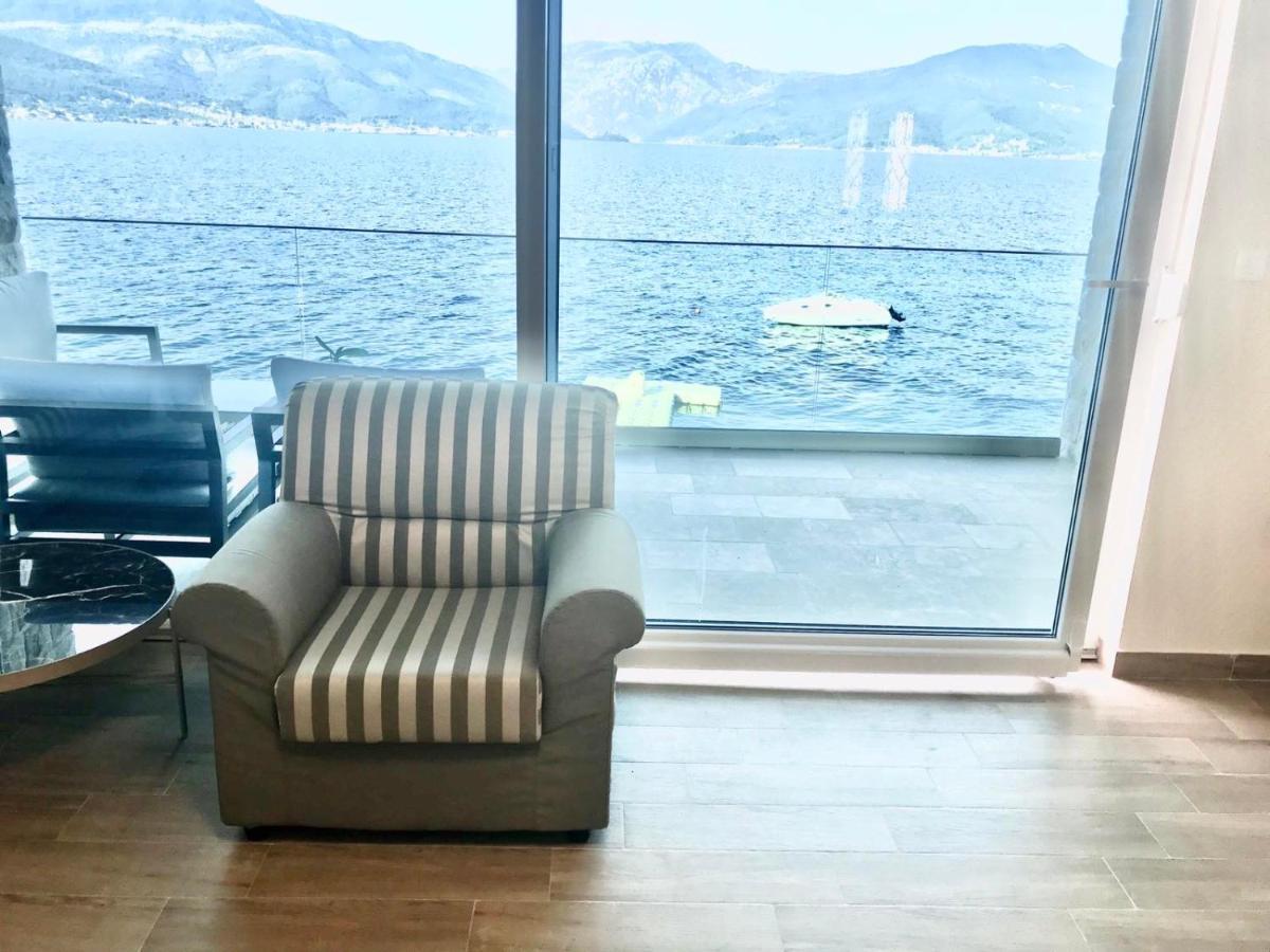 Lux Apartments Krasići Exteriör bild