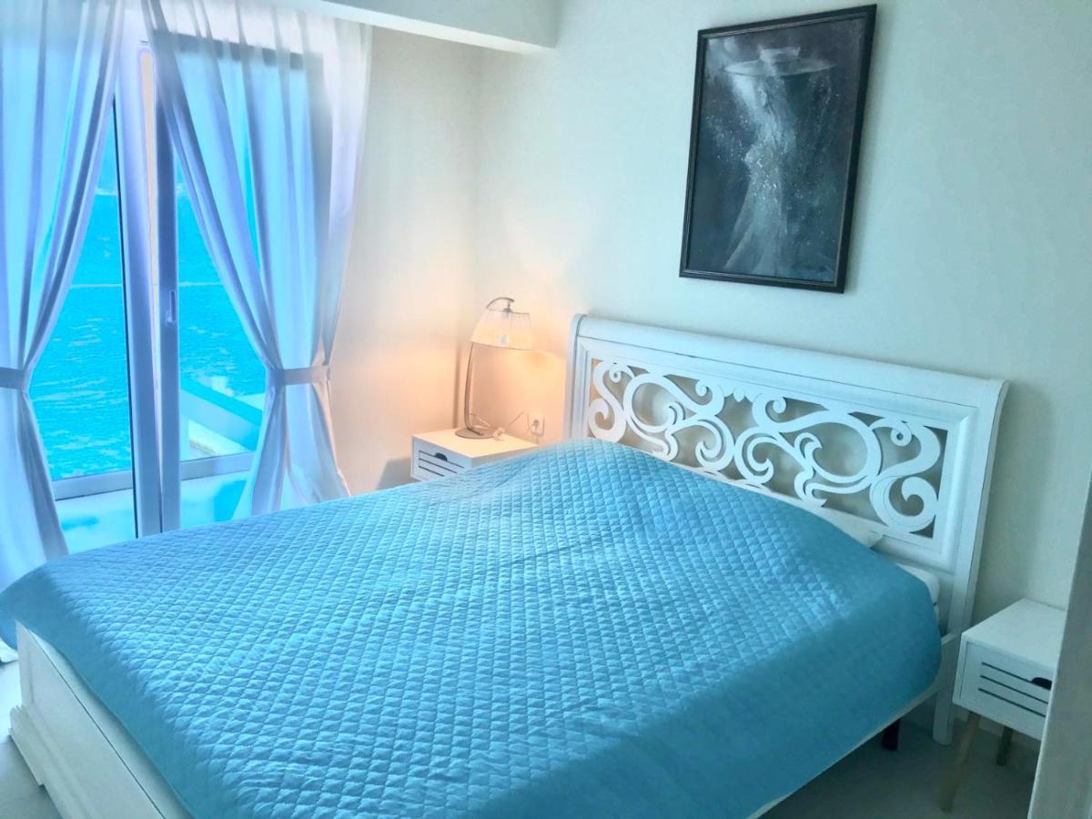 Lux Apartments Krasići Exteriör bild
