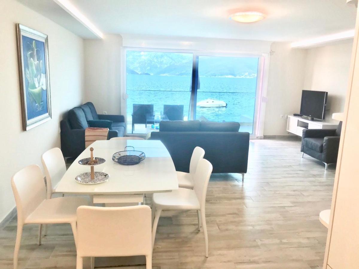 Lux Apartments Krasići Exteriör bild